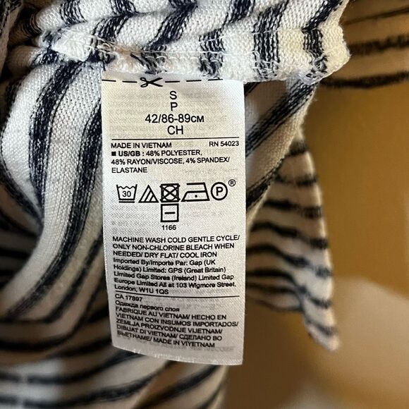 Banana Republic White Blue Striped Short Sleeve Tee Size Small - Picture 6 of 7